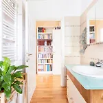 Cozy 10 Mins Walk From Poetto + Terrace Apartment