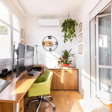 Cozy Apt 10 Mins Walk From Poetto + Terrace * Cagliari
