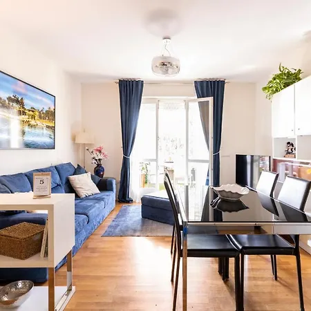 Cozy Apt 10 Mins Walk From Poetto + Terrace Apartment