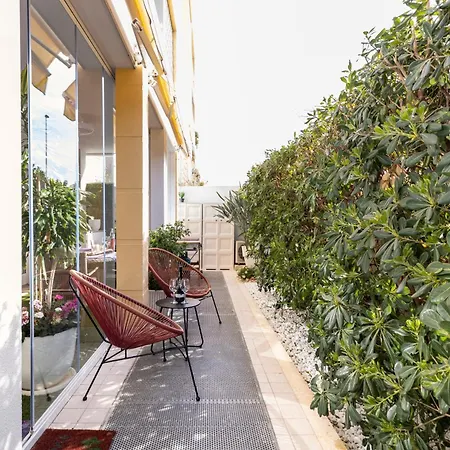 Cozy Apt 10 Mins Walk From Poetto + Terrace Apartment *
